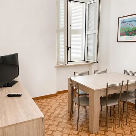 Immobiliare La Rosetana - Residenza Gialla * روزيتو ديلي أبروتسي